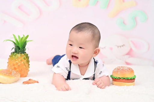 湘潭宝宝在妈妈肚子里